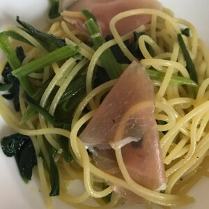 簡単ラクチン*生ハムとほうれん草のパスタ